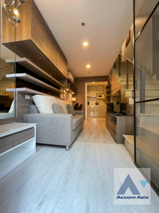 unitDuplex Condo |  1 Bedroom  Condominium For Rent in Sukhumvit, Bangkok  near BTS On Nut (AA41400)