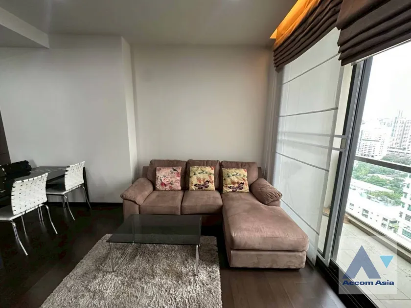 unit 2 Bedrooms  Condominium For Rent in Sukhumvit, Bangkok  near BTS Phrom Phong (AA41428)