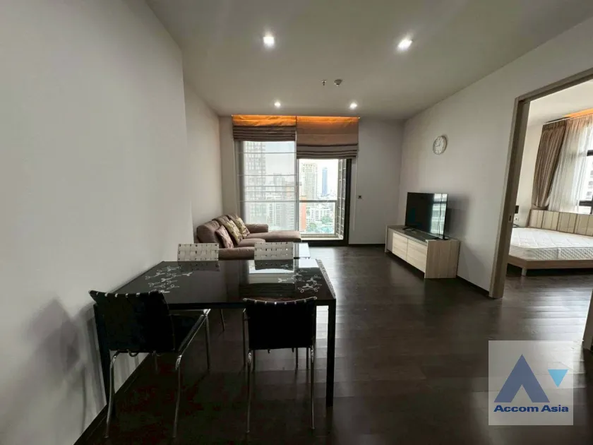 unit 2 Bedrooms  Condominium For Rent in Sukhumvit, Bangkok  near BTS Phrom Phong (AA41428)