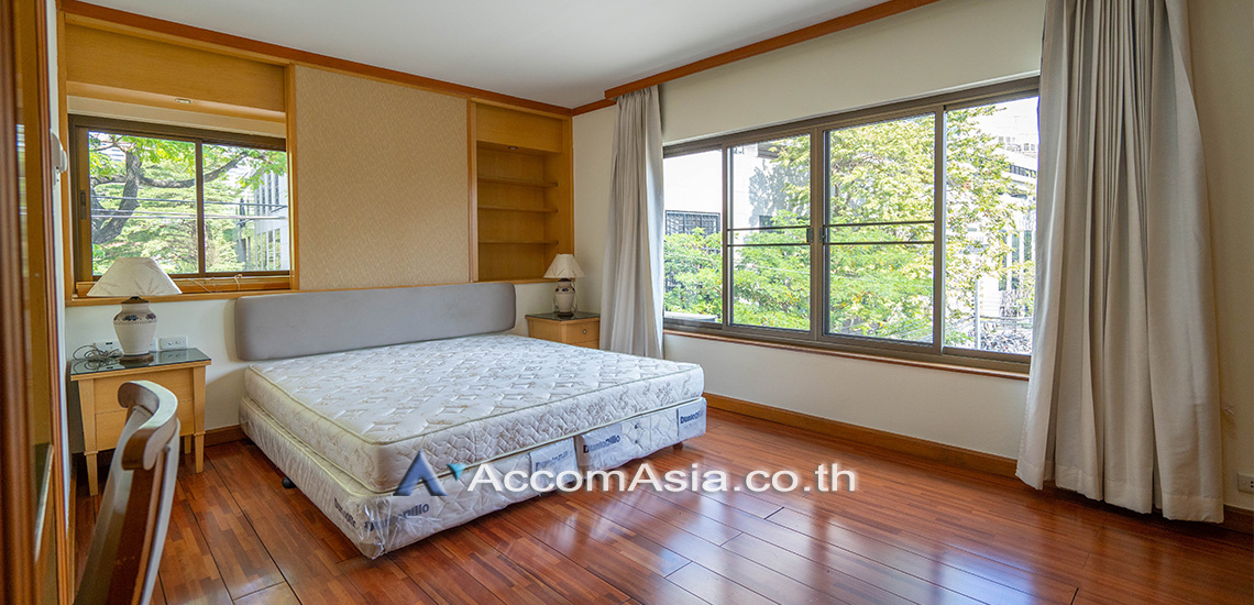 10  2 br Apartment for rent and sale in Sathorn ,Bangkok BTS Chong Nonsi at Cozy Low-rise Apartment in Sathorn, Walk to BTS 6 mins. 1004503