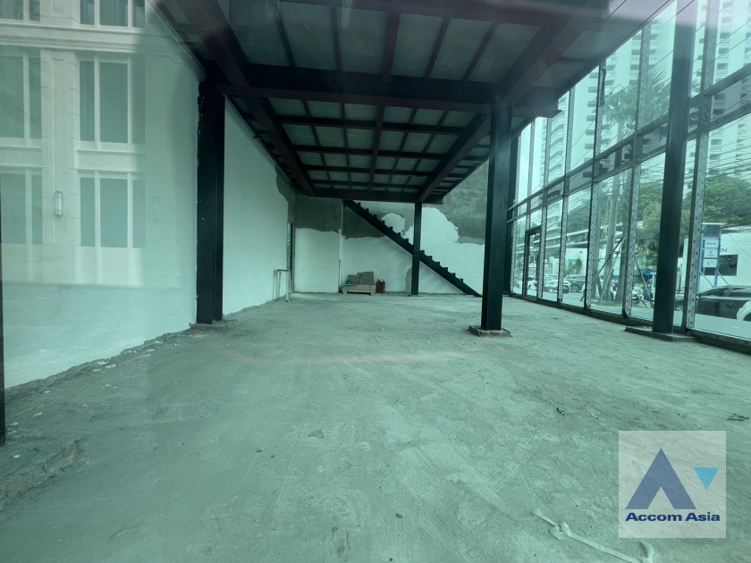  2  Shophouse For Rent in Sukhumvit ,Bangkok BTS Phrom Phong AA41613