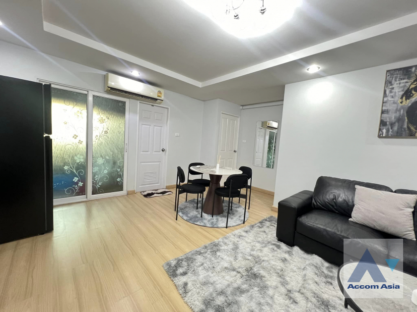 6  2 br Condominium For Rent in Ratchadaphisek ,Bangkok MRT Sutthisan at Happy condo Ratchada 18 AA41716