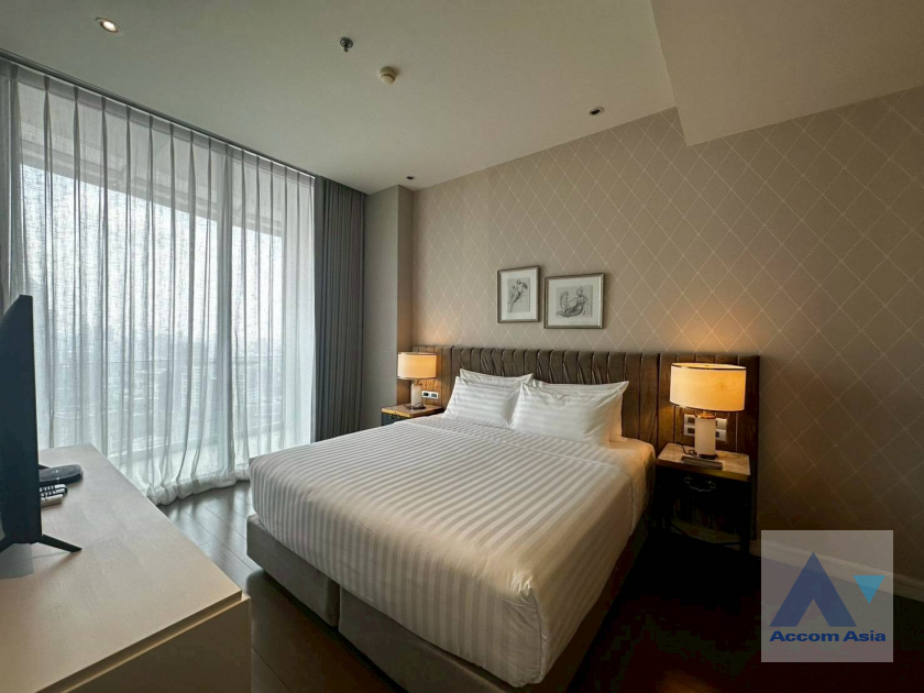 8  2 br Apartment For Rent in Ploenchit ,Bangkok BTS Ratchadamri at Luxury Service Residence AA41759