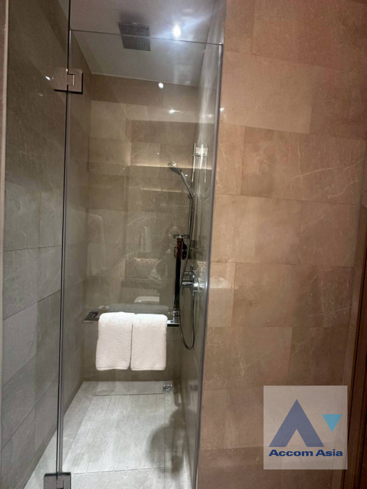 14  2 br Apartment For Rent in Ploenchit ,Bangkok BTS Ratchadamri at Luxury Service Residence AA41759