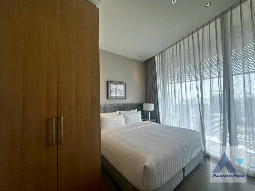 9  2 br Apartment For Rent in Ploenchit ,Bangkok BTS Ratchadamri at Luxury Service Residence AA41759