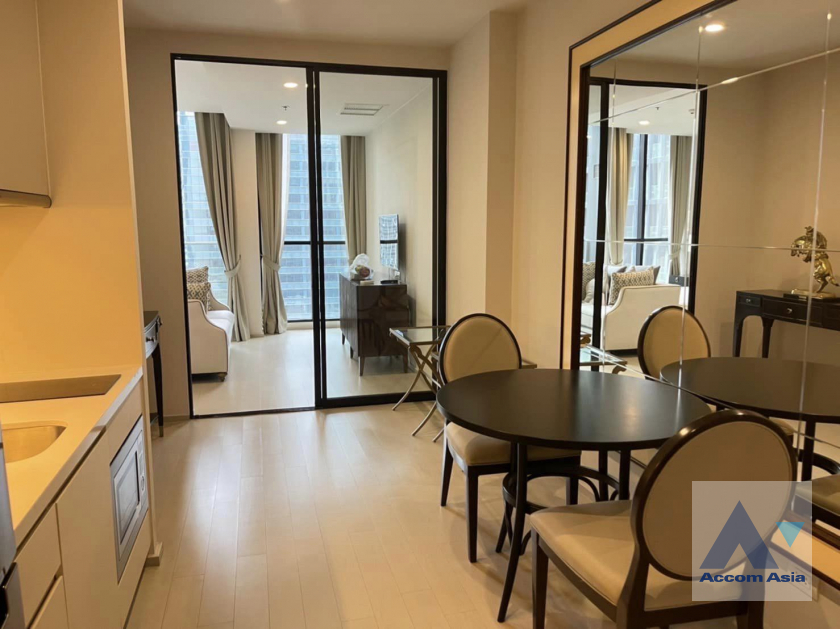 unit 1 Bedroom  Condominium For Rent in Ploenchit, Bangkok  near BTS Ploenchit (AA41822)