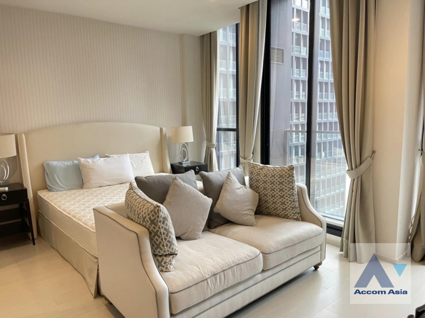 unit 1 Bedroom  Condominium For Rent in Ploenchit, Bangkok  near BTS Ploenchit (AA41822)