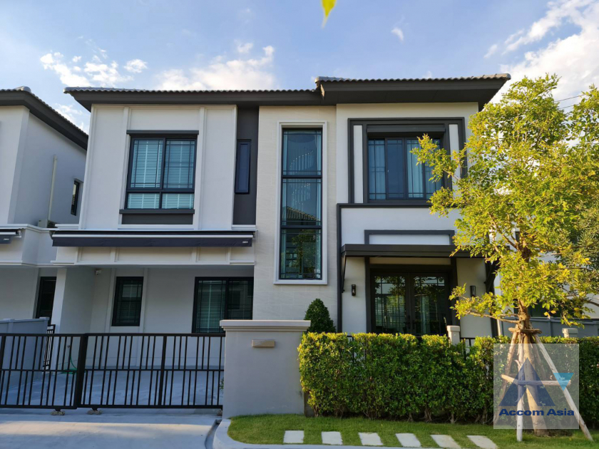 unit 3 Bedrooms  House For Rent & Sale in Samutprakan, Samutprakan  (AA41860)