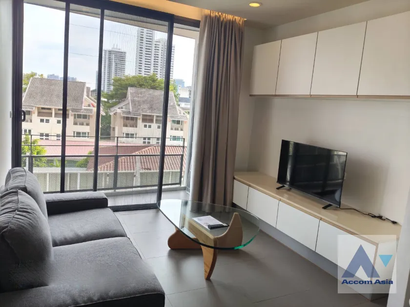 unitFully Furnished, Pet friendly |  2 Bedrooms  Apartment For Rent & Sale in Sukhumvit, Bangkok  near BTS Ekkamai (AA41902)