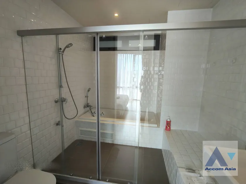 11  2 br Apartment for rent and sale in Sukhumvit ,Bangkok BTS Ekkamai at Eco friendly AA41902