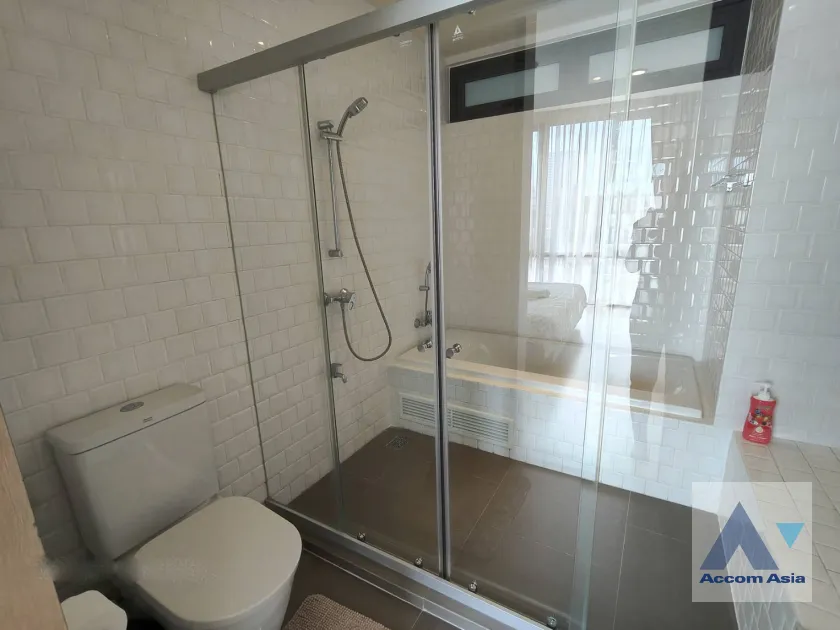 10  2 br Apartment for rent and sale in Sukhumvit ,Bangkok BTS Ekkamai at Eco friendly AA41902