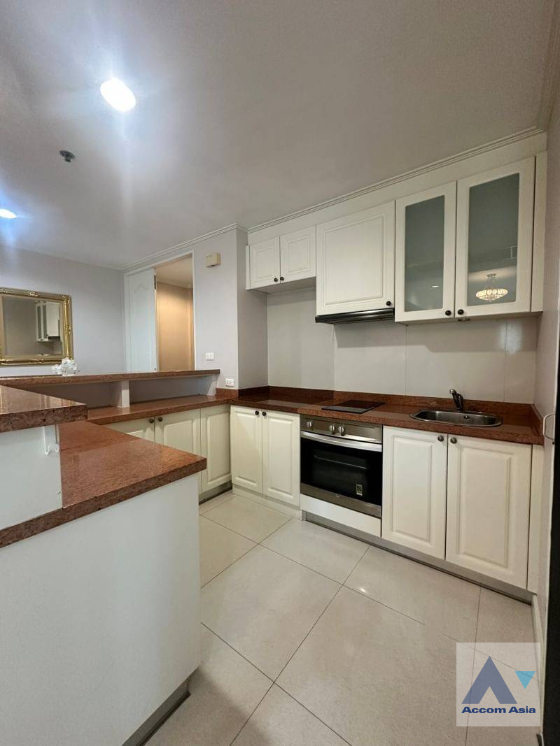 unit 2 Bedrooms  Condominium For Rent in Sukhumvit, Bangkok  near BTS Thong Lo (AA41957)