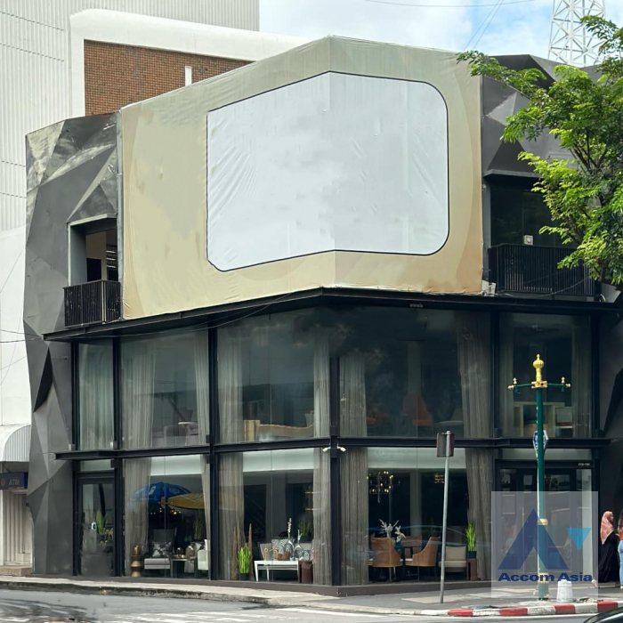  2  Building For Rent in Sukhumvit ,Bangkok BTS Phrom Phong AA41969