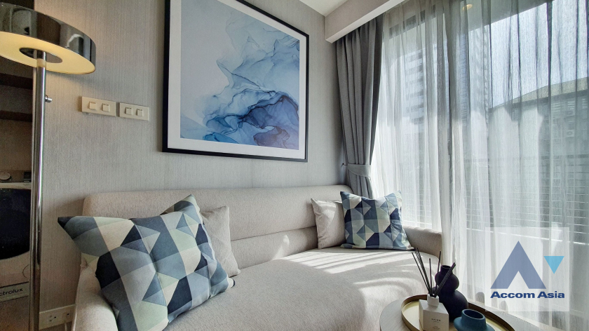 unit 1 Bedroom  Condominium For Rent & Sale in Sukhumvit, Bangkok  near BTS Thong Lo (AA41978)