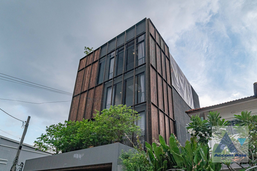 4  4 br House for rent and sale in Phaholyothin ,Bangkok  at Jia Pool Residence AA41982