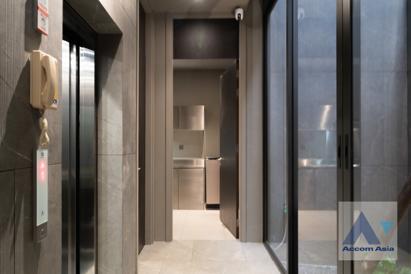 12  4 br House for rent and sale in Phaholyothin ,Bangkok  at Jia Pool Residence AA41982