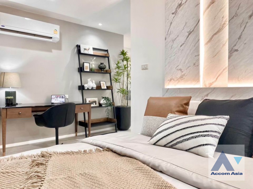 9  2 br Condominium For Rent in Sukhumvit ,Bangkok MRT Sukhumvit - BTS Asok at Lake Avenue AA42025