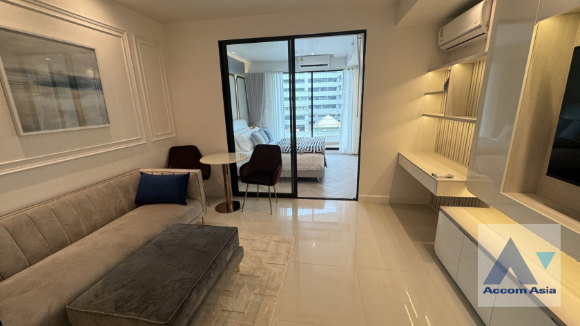 unit 1 Bedroom  Condominium For Rent in Rama 3, Bangkok  near BRT Nararam 3 (AA42058)