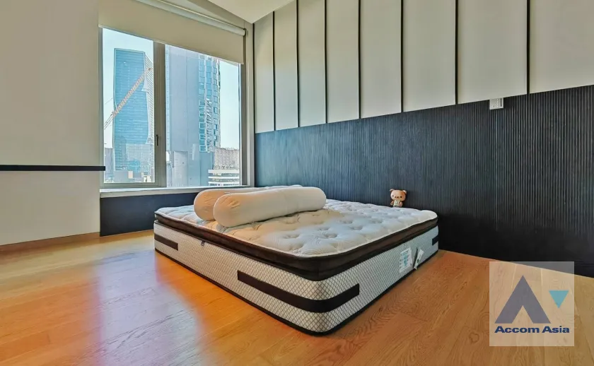 8  1 br Condominium for rent and sale in Silom ,Bangkok BTS Sala Daeng at Saladaeng One Condominium AA42088