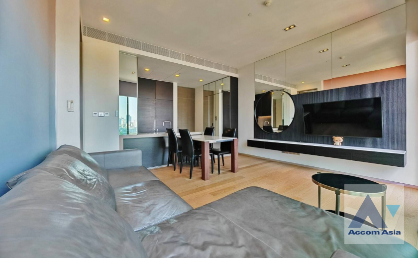  1  1 br Condominium for rent and sale in Silom ,Bangkok BTS Sala Daeng at Saladaeng One Condominium AA42088