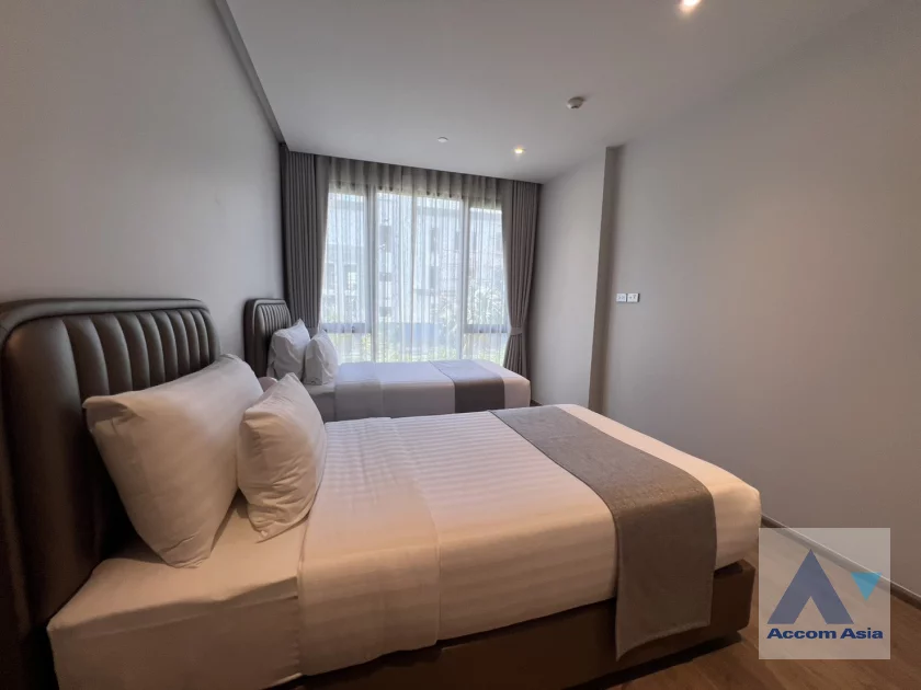 12  2 br Apartment For Rent in Sukhumvit ,Bangkok BTS Phrom Phong at Luxury Brand New Low-Rise Apartment, near BTS AA42097