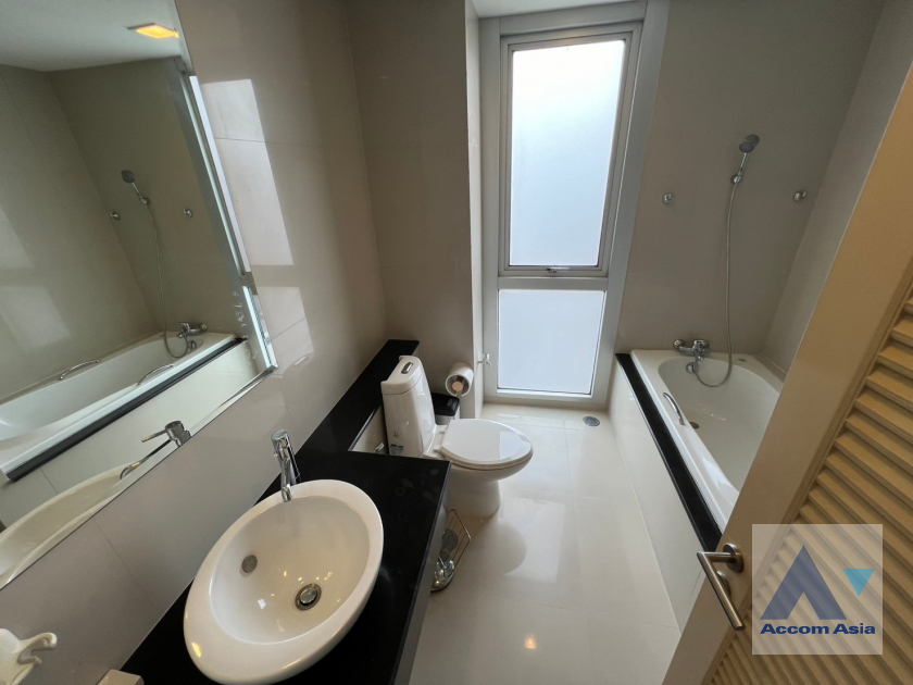 29  3 br Condominium for rent and sale in Sukhumvit ,Bangkok BTS Ekkamai at Nusasiri Grand Condo AA42164