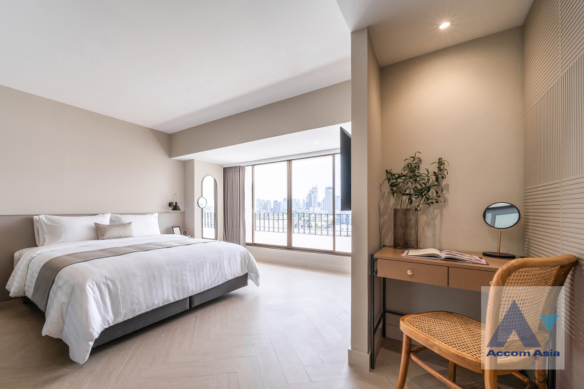 unit 1 Bedroom  Apartment For Rent in Sukhumvit, Bangkok  near BTS Phra khanong (AA42219)