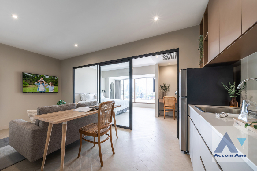 unit 1 Bedroom  Apartment For Rent in Sukhumvit, Bangkok  near BTS Phra khanong (AA42219)