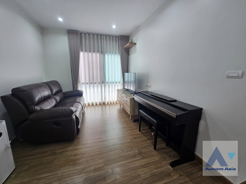 8  4 br House For Rent in Pattanakarn ,Bangkok ARL Ban Thap Chang at H-CAPE Serene Bangna-Sukaphiban 2 AA42350