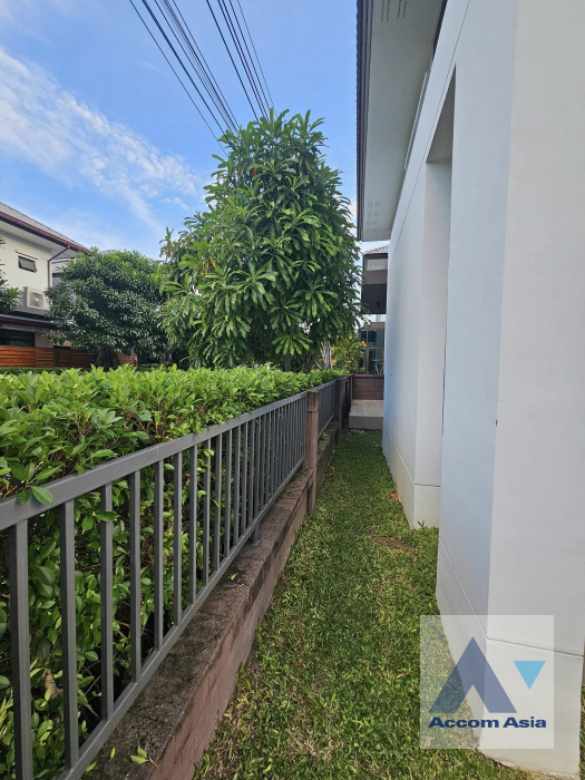 23  4 br House For Rent in Pattanakarn ,Bangkok ARL Ban Thap Chang at H-CAPE Serene Bangna-Sukaphiban 2 AA42350
