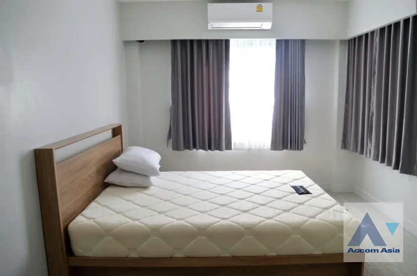 10  5 br House For Rent in Sukhumvit ,Bangkok BTS Thong Lo AA42764