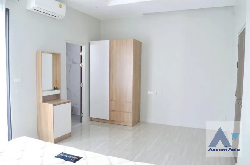 12  5 br House For Rent in Sukhumvit ,Bangkok BTS Thong Lo AA42764