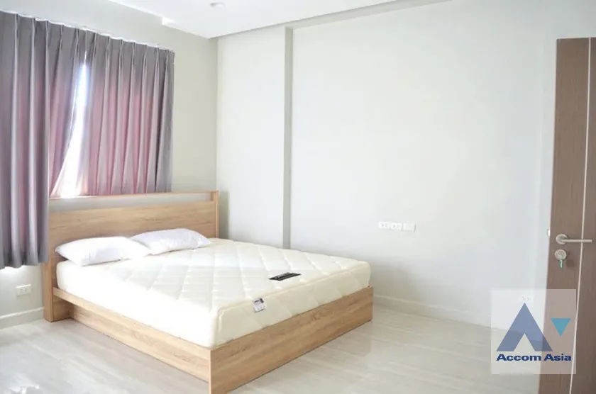 8  5 br House For Rent in Sukhumvit ,Bangkok BTS Thong Lo AA42764