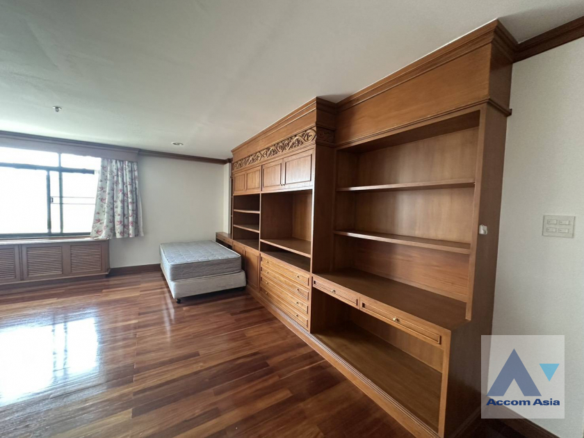 16  5 br Apartment For Rent in Sukhumvit ,Bangkok BTS Thong Lo at Ideal Apartment For Big Family - Unit starts 280 SQ.M. AA42825