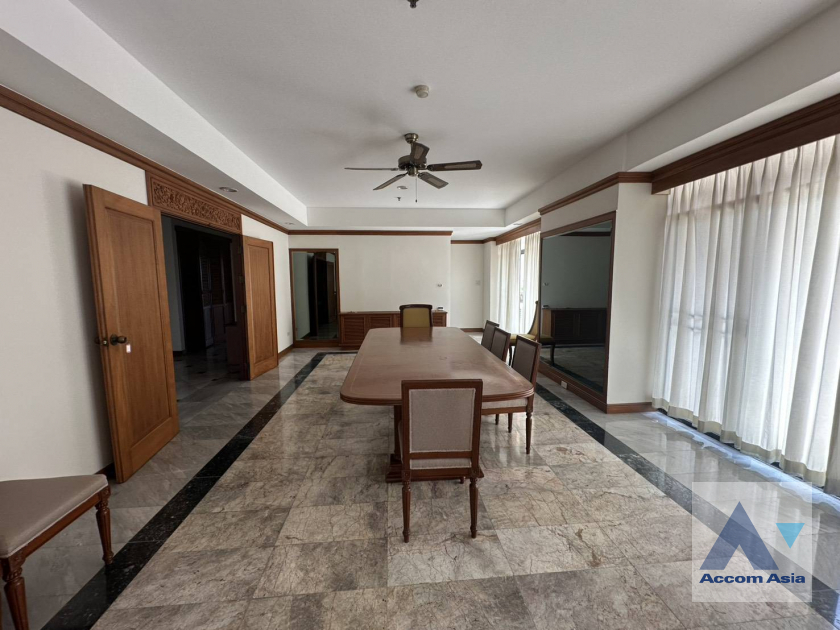 7  5 br Apartment For Rent in Sukhumvit ,Bangkok BTS Thong Lo at Ideal Apartment For Big Family - Unit starts 280 SQ.M. AA42825