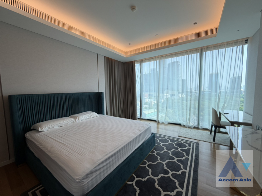6  1 br Condominium For Rent in Ploenchit ,Bangkok BTS Ploenchit at Sindhorn Tonson AA42868