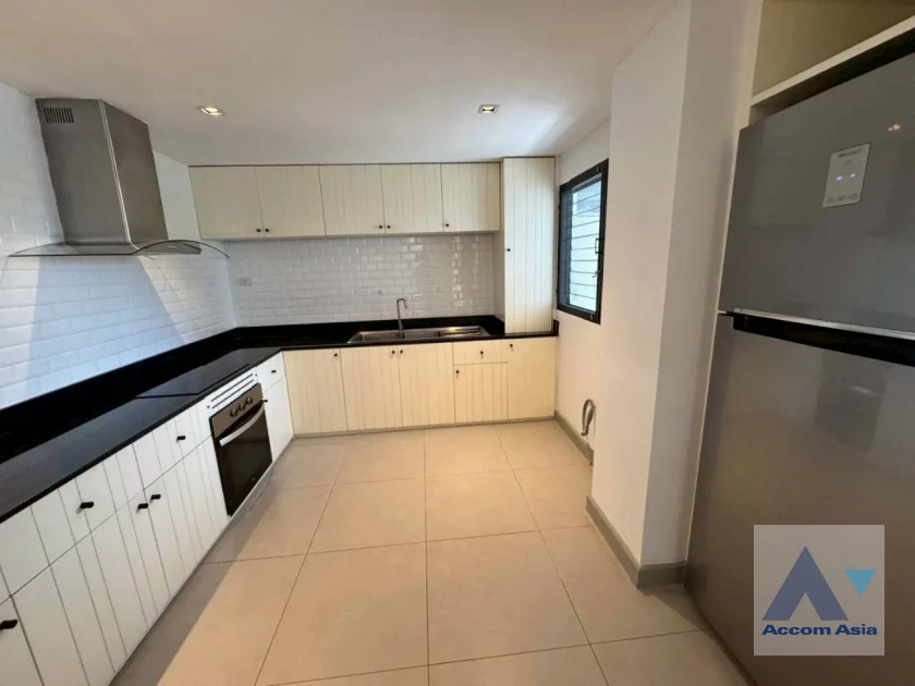 14  3 br Apartment for rent and sale in Sukhumvit ,Bangkok BTS Asok - MRT Sukhumvit at Newly Renovated AA42873