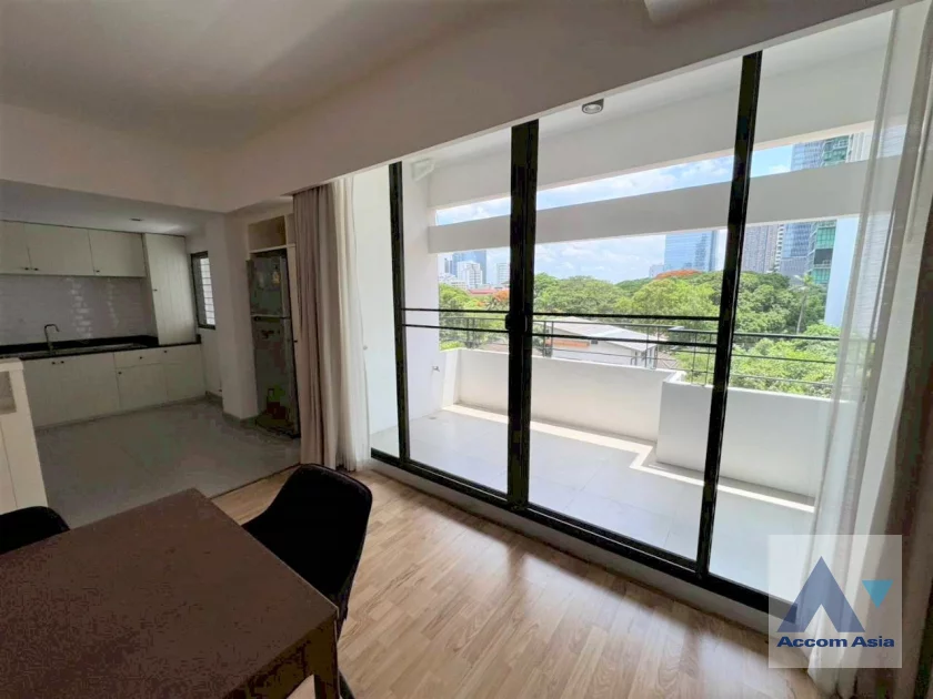 10  3 br Apartment for rent and sale in Sukhumvit ,Bangkok BTS Asok - MRT Sukhumvit at Newly Renovated AA42873