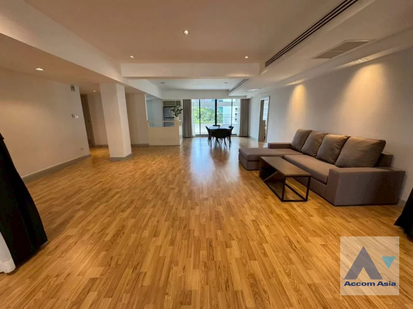 1  3 br Apartment for rent and sale in Sukhumvit ,Bangkok BTS Asok - MRT Sukhumvit at Newly Renovated AA42873
