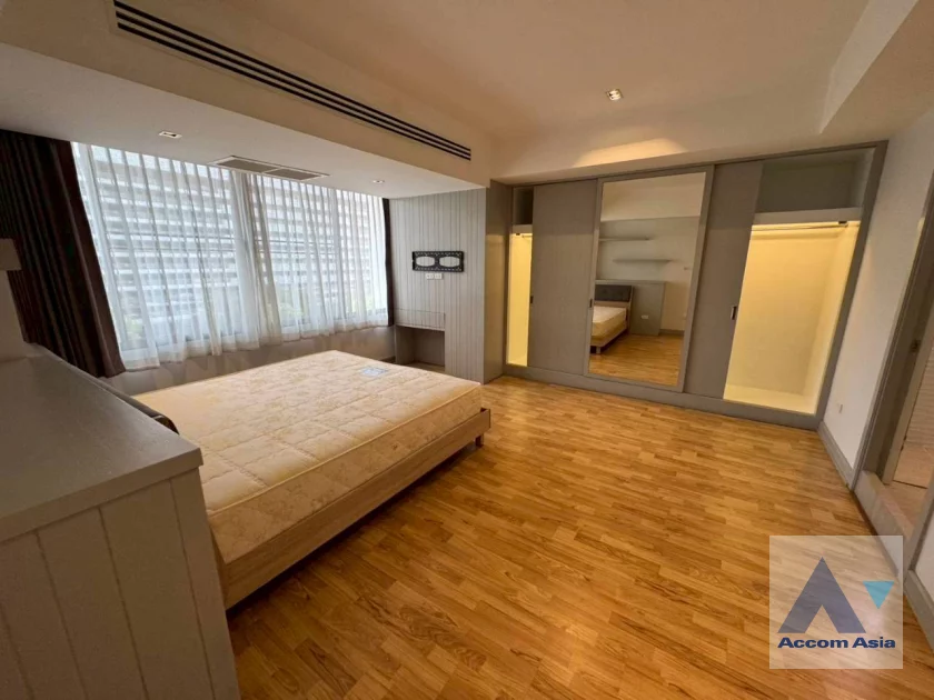 17  3 br Apartment for rent and sale in Sukhumvit ,Bangkok BTS Asok - MRT Sukhumvit at Newly Renovated AA42873