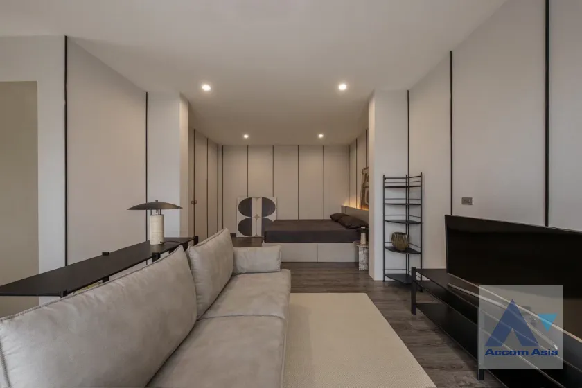 12  2 br House for rent and sale in Sukhumvit ,Bangkok BTS On Nut at Baan Klang Muang CLASSE Sukhumvit 77 AA42955