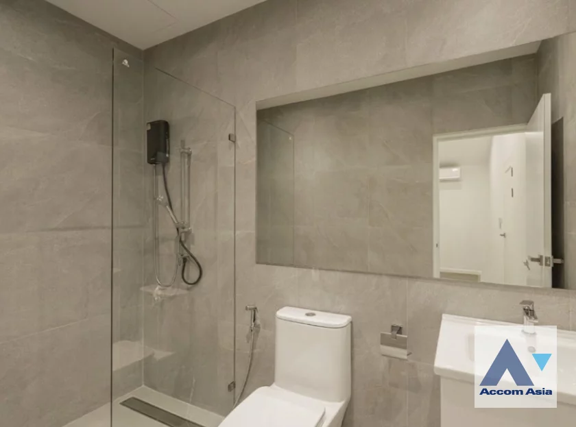 14  3 br Townhouse for rent and sale in Sukhumvit ,Bangkok BTS Phra khanong at Moo Baan Klongtan Nivet AA42977