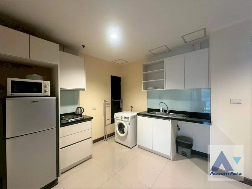 6  1 br Apartment For Rent in Sukhumvit ,Bangkok BTS Ekkamai at Low Rise Residence AA43176