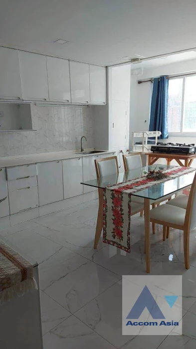 5  2 br Condominium For Rent in Sukhumvit ,Bangkok BTS Phrom Phong at D.S. Tower 2 AA43207