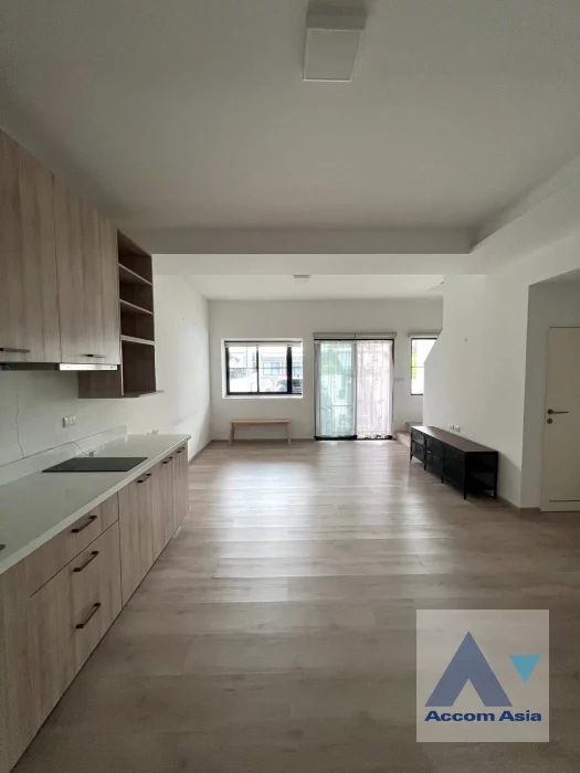 6  2 br Townhouse For Rent in Samutprakan ,Samutprakan  at Indy 5 Bangna Km.7 AA43380