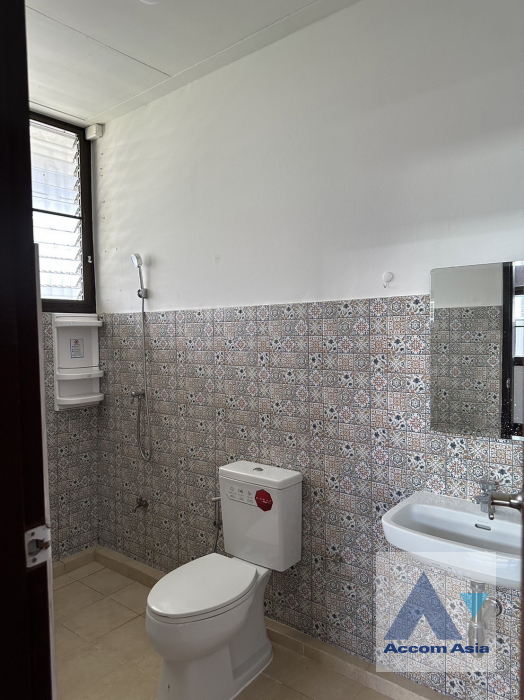 8  5 br House for rent and sale in Sukhumvit ,Bangkok BTS Punnawithi AA43470