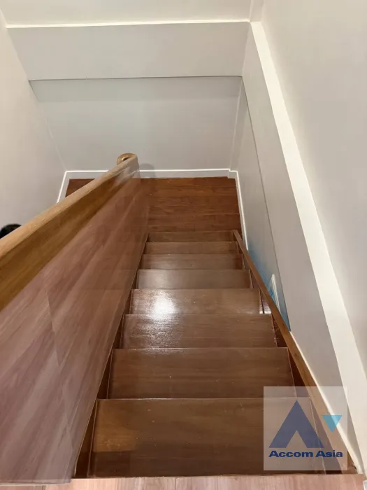 4  4 br Townhouse For Rent in Sukhumvit ,Bangkok BTS Phrom Phong at KLANG Nivas AA43548
