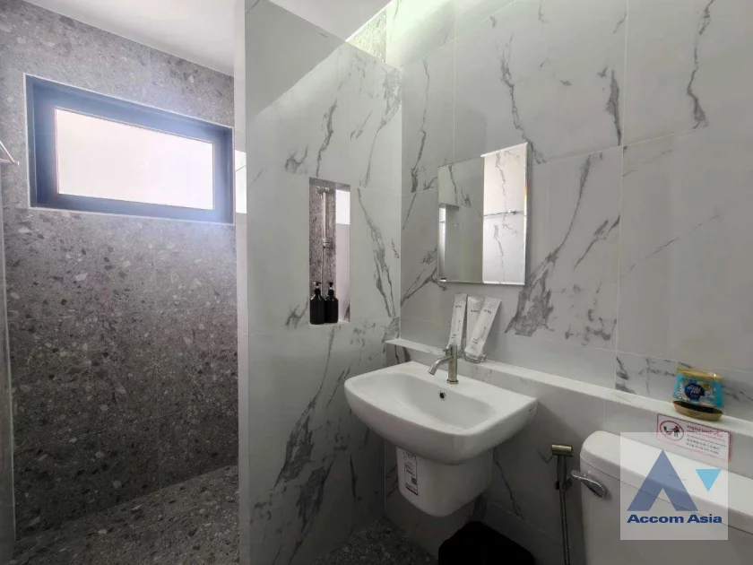 29  5 br House For Rent in Sukhumvit ,Bangkok BTS Thong Lo AA43569