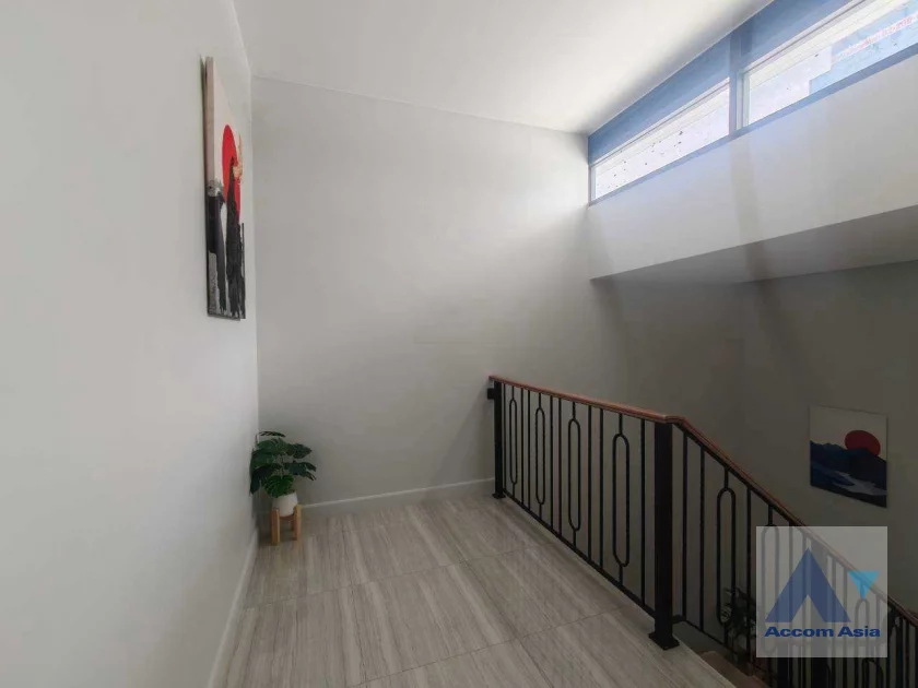 10  5 br House For Rent in Sukhumvit ,Bangkok BTS Thong Lo AA43569