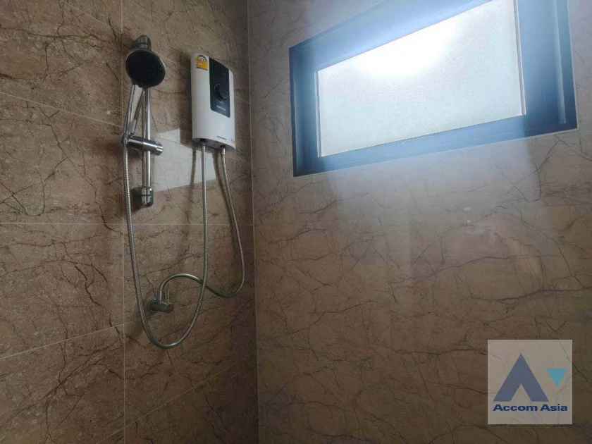 28  5 br House For Rent in Sukhumvit ,Bangkok BTS Thong Lo AA43569